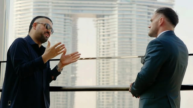 Dubai Hustle