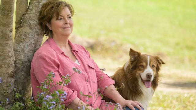 Darby and Joan (BSL)