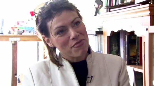 Celebrity Antiques Road Trip