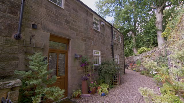 Escape To The Country