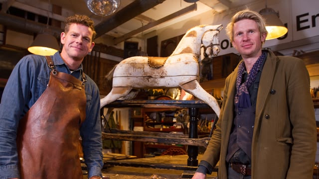 Salvage Hunters: The Restorers