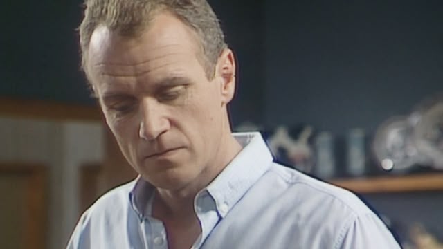 Classic Neighbours