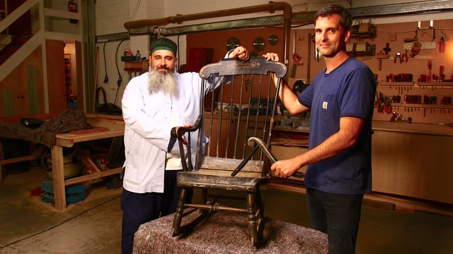 Salvage Hunters: The Restorers