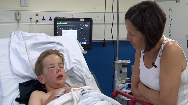 24 Hours in A&E