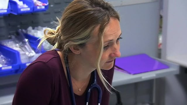 24 Hours in A&E