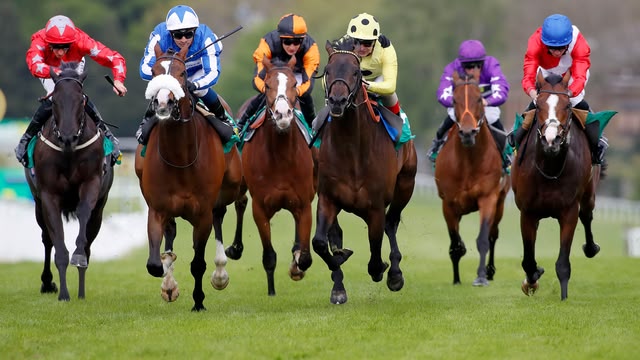 ITV Racing Live: Sky Bet Sunday Series
