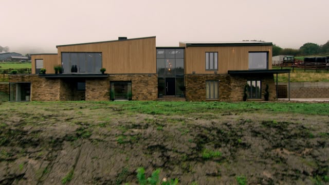 Grand Designs