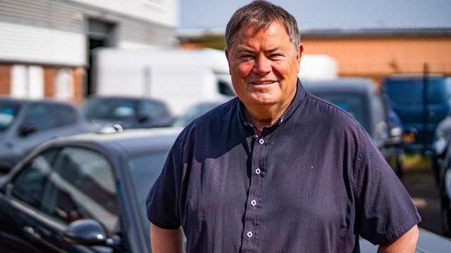 Mike Brewer: Born Dealer