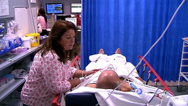 24 Hours in A&E