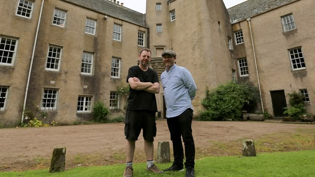 Salvage Hunters