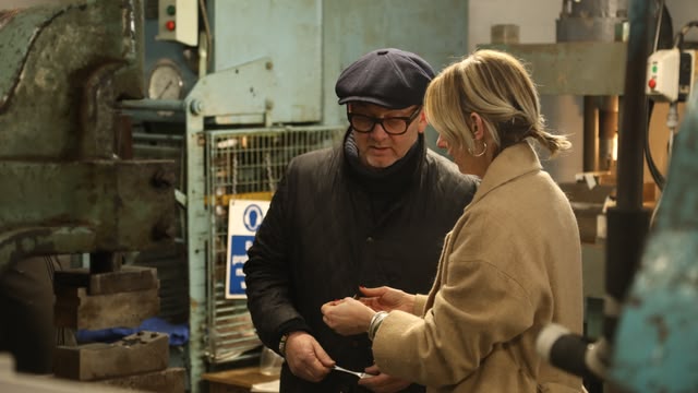 Salvage Hunters
