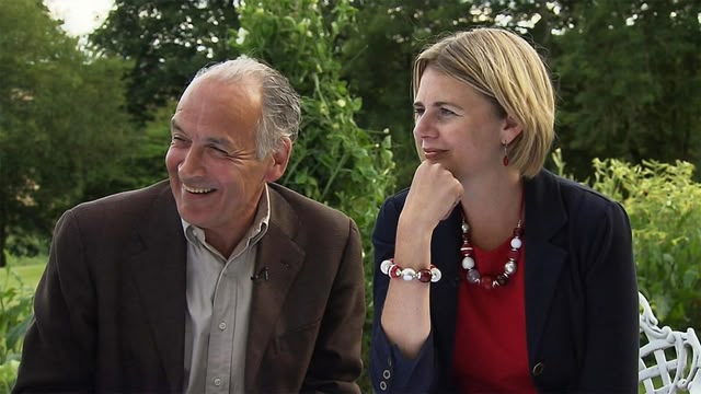 Celebrity Antiques Road Trip