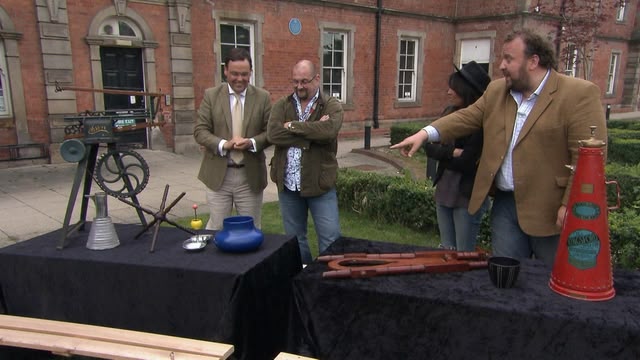Celebrity Antiques Road Trip
