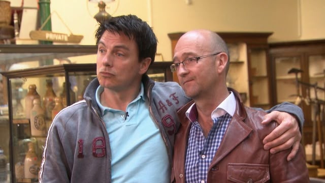 Celebrity Antiques Road Trip