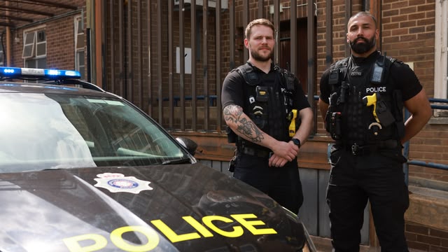 Street Cops: Catching the Yobs
